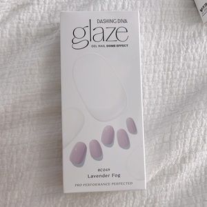 Dashing Diva Glaze Lavender Fog